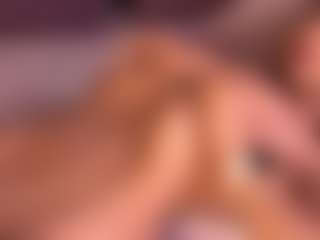 Izzy Wild's Live Sex Cam Show