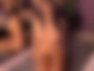 Izzy Wild's Live Sex Cam Show