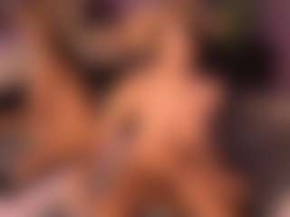 Izzy Wild's Live Sex Cam Show