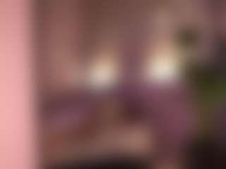 Izzy Wild's Live Sex Cam Show