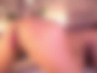 Izzy Wild's Live Sex Cam Show