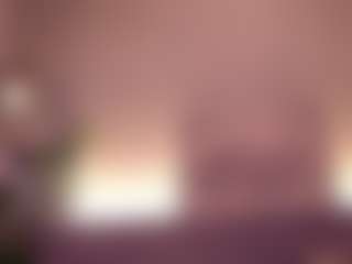 Izzy Wild's Live Sex Cam Show