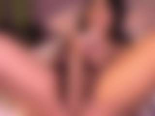 Izzy Wild's Live Sex Cam Show