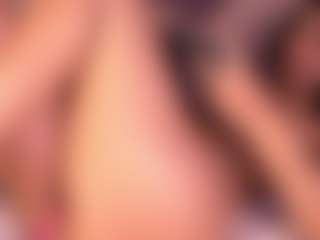 Izzy Wild's Live Sex Cam Show