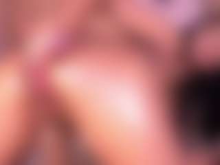 Live cam show with Izzy Wild - Amateur on fuklive.com