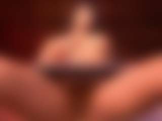 Izzy Wild's Live Sex Cam Show