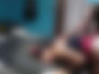 Live cam show with Queenkazz - Housewife on Mixed Magazine Live