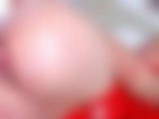 KonnyNaugthy MILF webcam performer live streaming