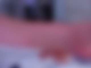 KonnyNaugthy MILF webcam performer live streaming
