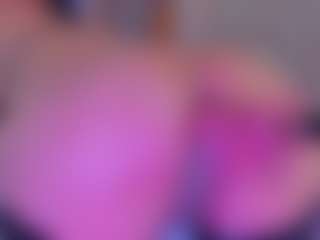 Live cam show with KonnyNaugthy - Smoking on Milfs Live