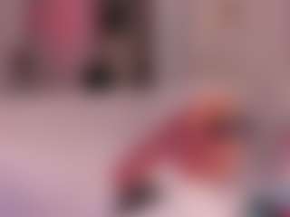 KonnyNaugthy MILF webcam performer live streaming