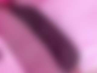 Live cam show with KonnyNaugthy - Striptease MILF on Uber Horny