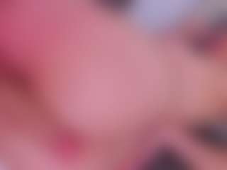 Live cam show with KonnyNaugthy - Skinny MILF on CamwithHer