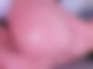 Live cam show with KonnyNaugthy - Skinny MILF on crypto-cams