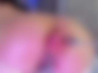 Live cam show with KonnyNaugthy - White Mature on madthumbs | colombia