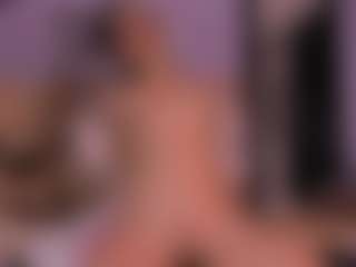 Live cam show with marilynmonroe111 - Fingering on boobsie.com