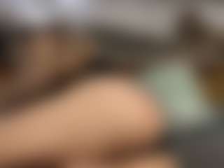 Alanahsinns's Live Sex Cam Show