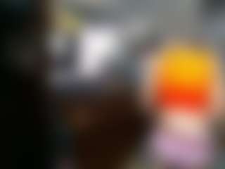 Live cam show with Alanahsinns - Lean on CamwithHer