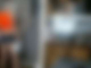 Live cam show with Alanahsinns - Black Hair on SinfulBabes