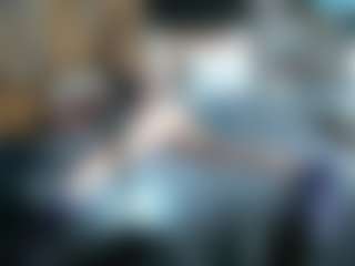 Live cam show with Alanahsinns - Spank on nudelive.tv