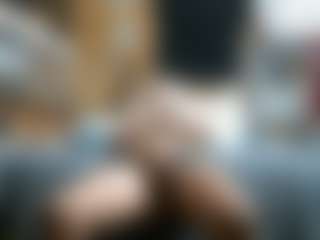 Live cam show with Alanahsinns - Huge Tits on Camsoda Late Night