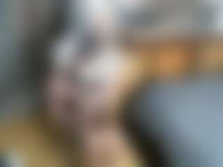 Live cam show with Alanahsinns - Huge Tits on testsause.com