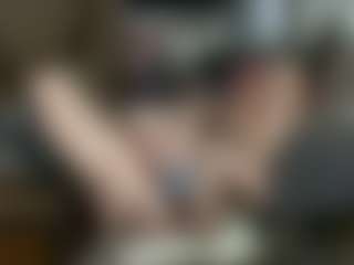 Live cam show with Alanahsinns - Huge Tits on https://playwithruby.com