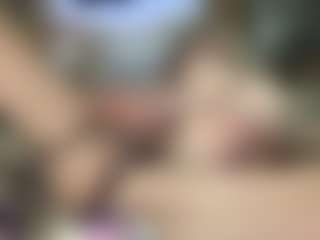 Alanahsinns's Live Sex Cam Show