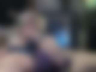 Live cam show with Alanahsinns - Brown Eyes on UwU Esports