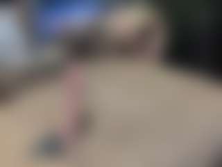 Live cam show with Alanahsinns - Lean on Camsoda