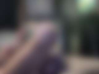 Live cam show with Alanahsinns - Brown Eyes on Camsoda