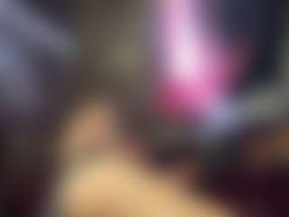 Alanahsinns's Live Sex Cam Show