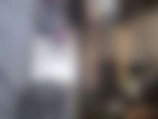 Live cam show with Alanahsinns - Brown Eyes on Soda Cam