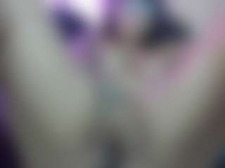 kenia-oz's Live Sex Cam Show