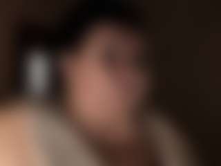 Live cam show with ZarraX - Granny Dildo on intimatelivegirls.com