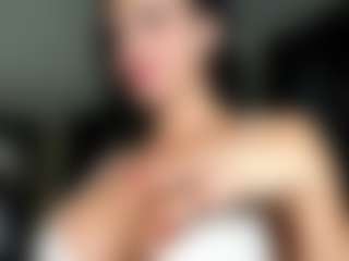 Live cam show with ell3thestar - Body Builder on Pornisteam.com