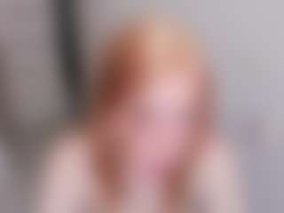 Live cam show with YunaPeace - Average on AdultVida.com