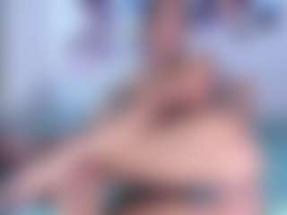 Live cam show with michellets - Colombia on Camsoda