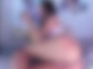 Live cam show with michellets - Cumshot on Camsoda