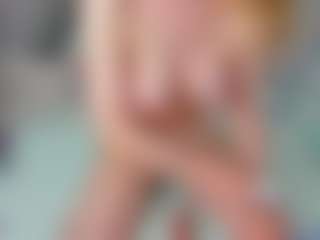 Live cam show with EmillyHart - Longhair on SinfulBabes