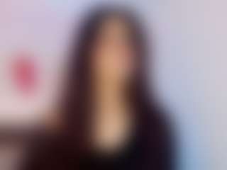 Live cam show with LILITH SAVETT - Horney on Mixed Magazine Live