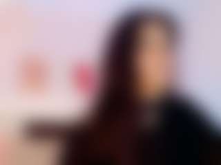 Live cam show with LILITH SAVETT - Thin on liverealitysex.com