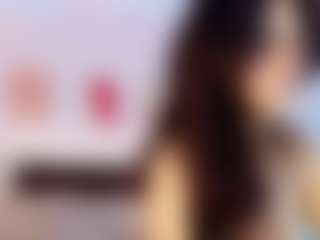 Live cam show with LILITH SAVETT - Thin on xplaylive.com