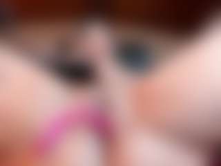 Live cam show with Isabellaa-Joness - Control on Strip Flash - Live Sex Shows