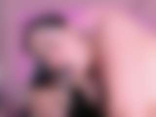 Live cam show with Anna-parkker - Solo on Camsoda