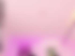 Live cam show with Anna-parkker - Small Ass on TeamSkeetLive
