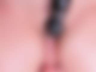 Live cam show with Anna-parkker - Solo on Camsoda