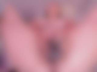 Live cam show with Anna-parkker - Toys on eurowanks.com