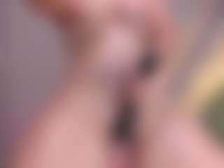 Live cam show with Anna-parkker - Amateur MILF on Camsoda
