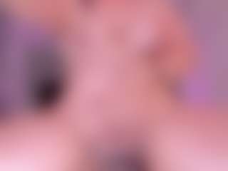 Live cam show with Anna-parkker - Middle Aged on Big Tits
